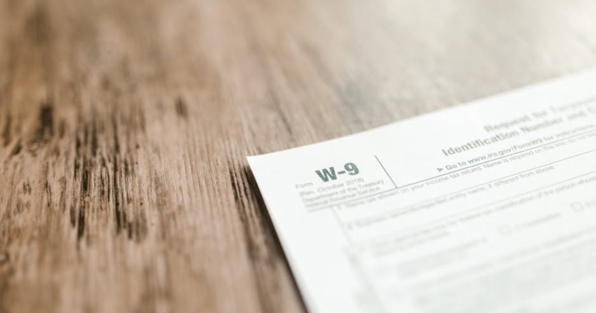 9 MoneyRoo Tips to Analyze Transaction History and Cut Unnecessary Expenses