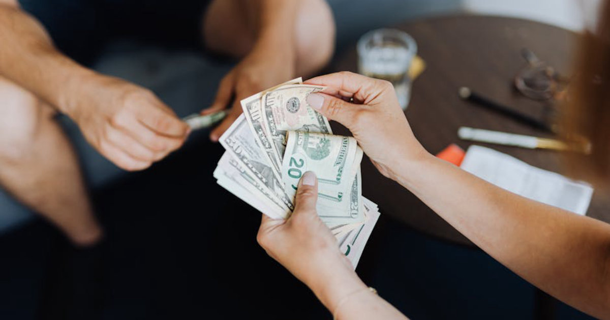 How to Set Up and Manage Recurring Transactions in MoneyRoo: 6 Steps to Streamline Your Budget