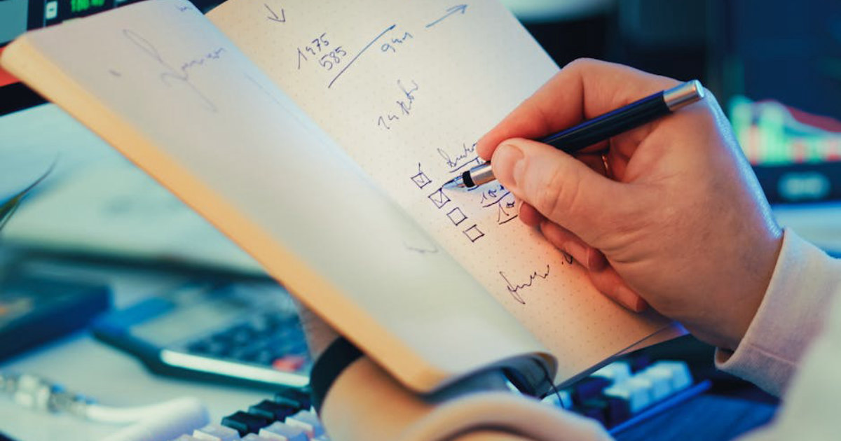 MoneyRoo Review: Unlocking Effortless Multi-Account Tracking and Goal Achievement